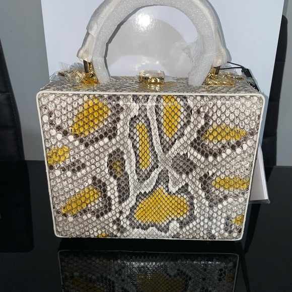 Brandon Blackwood Yellow Spotted Snakeskin Kendrick Trunk - Picture 3 of 10